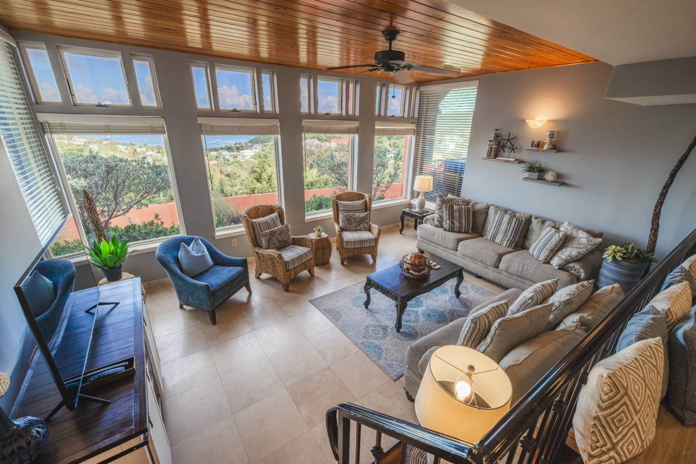 Grandeur at The Hills living room with ocean view